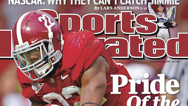 Sports Illustrated Cover College Football: Alabama Mark Ingram (22) in action, rushing vs Chattanooga. Tuscaloosa, AL 11/21/2009 CREDIT: Al Tielemans (Photo by Al Tielemans /Sports Illustrated) (Set Number: X83250 TK1 R2 F62 )